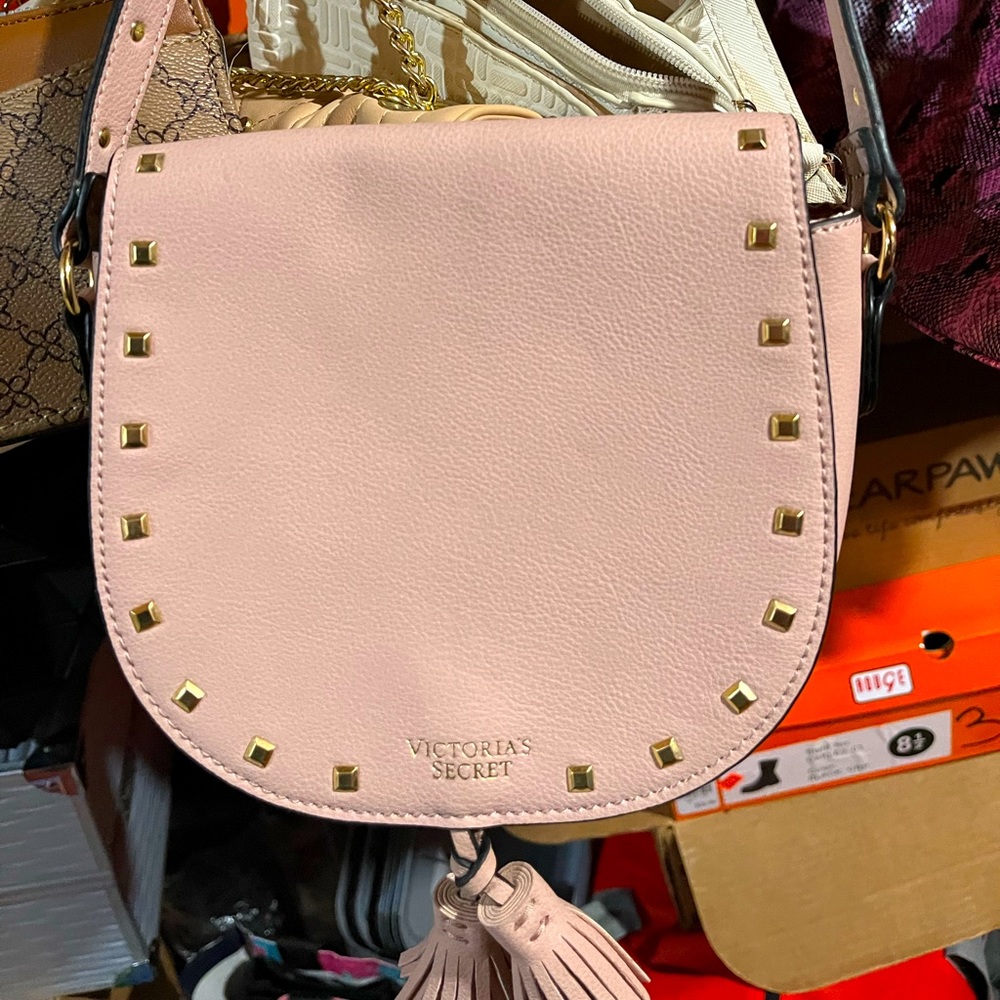 Victoria’s Secret Crossbody bag